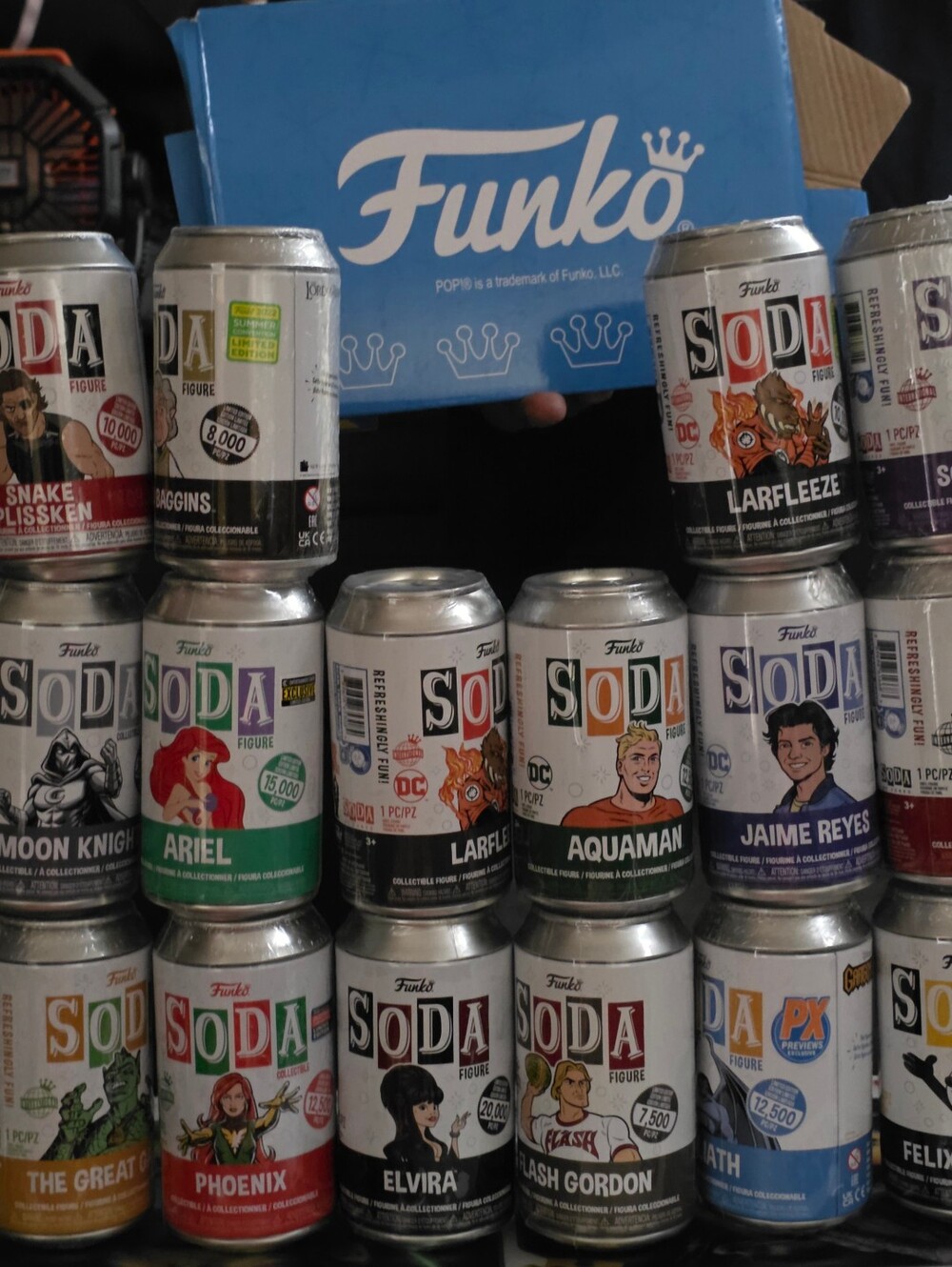 New Sealed CAN. Funko Soda Collectible Set - Blue Box with Multi-Color Cans